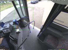 Панорамный обзор в автобусе обеспечивает сетевая камера Mobtoix Q24 bus2